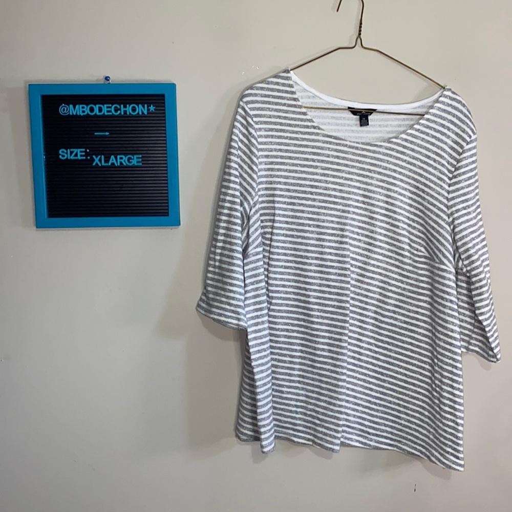 Womens XL Grey and white Jules and Leopold 3/4 long sleeved shirt
